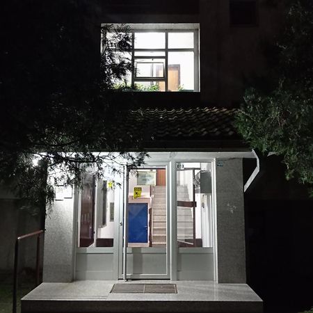 Apartman Dionis Sm Сремска-Митровица Экстерьер фото